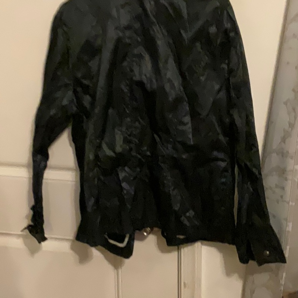 Black jacket - Picture 2 of 2
